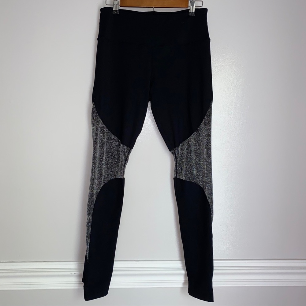 Electric Yoga Yoga Pants Large
